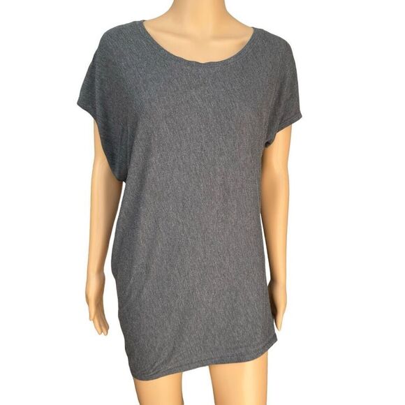 Athleta  Asymmetrical T-shirt tunic in gray size S - Picture 1 of 9
